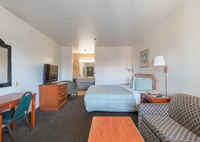 Hotel Rising Phoenix