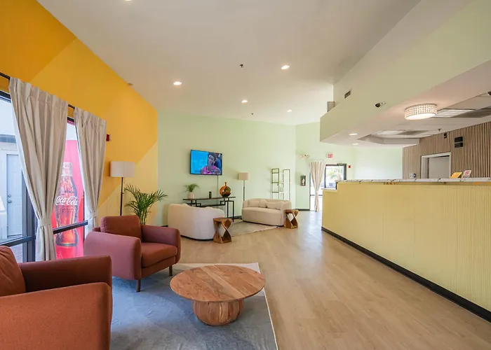 Hotel Rising Phoenix